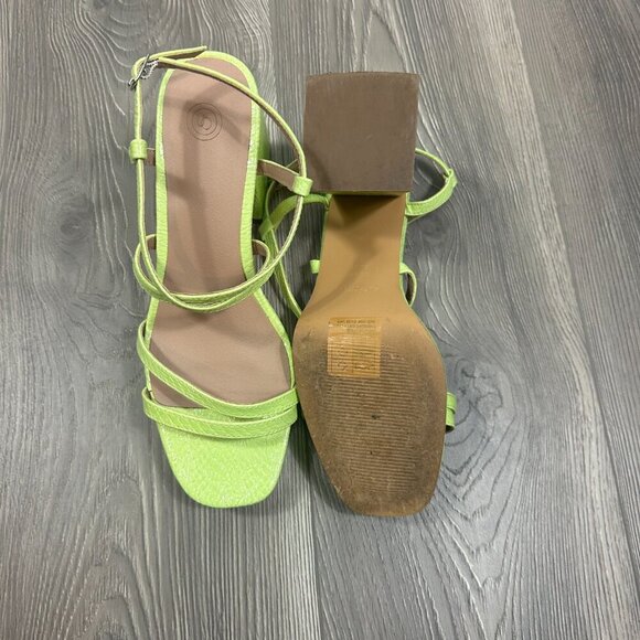 Urban Outfitters Green Strappy Platform Block Heel Sandals Women’s Size 8 - Picture 5 of 5